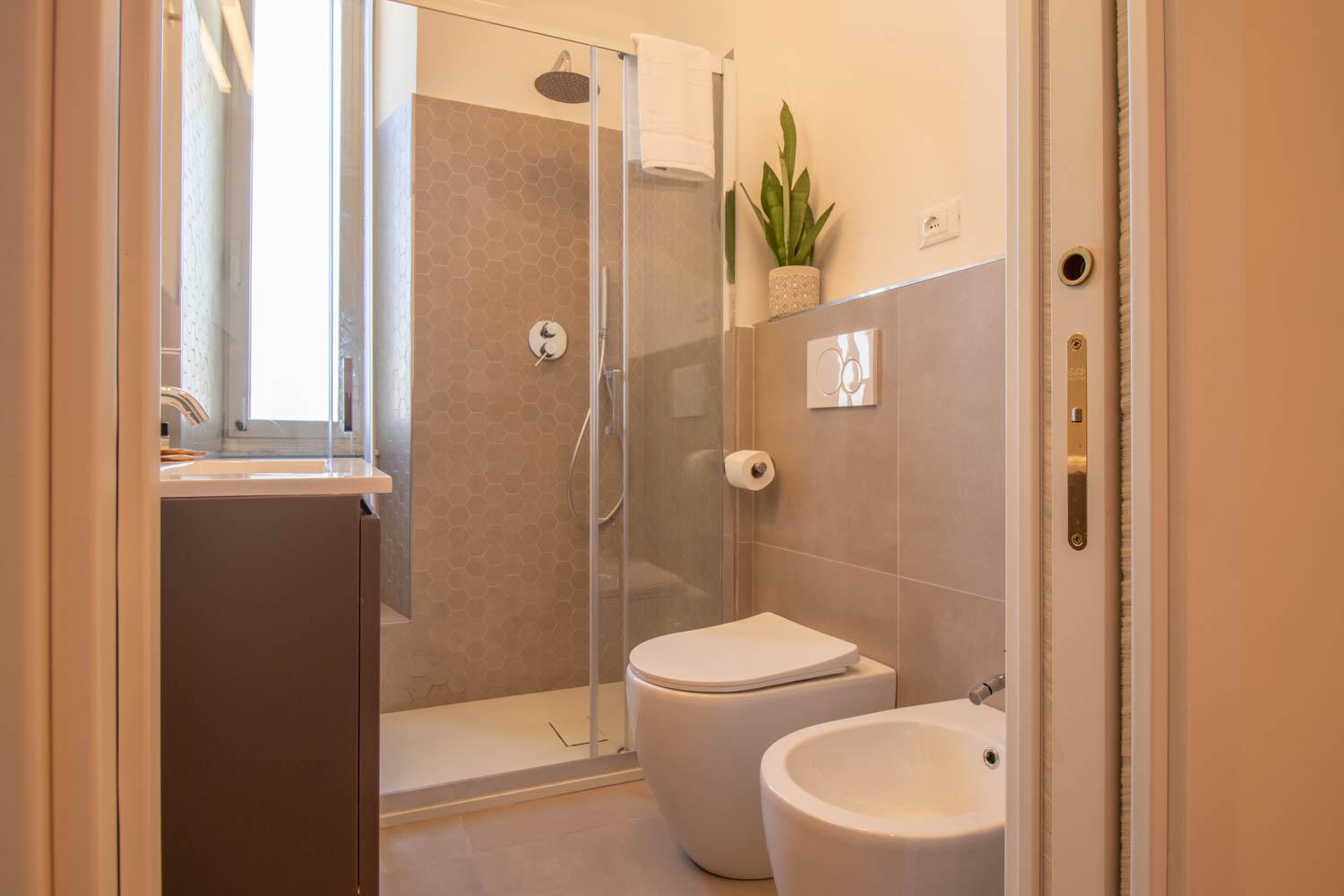 Dei Re Di Apartment *