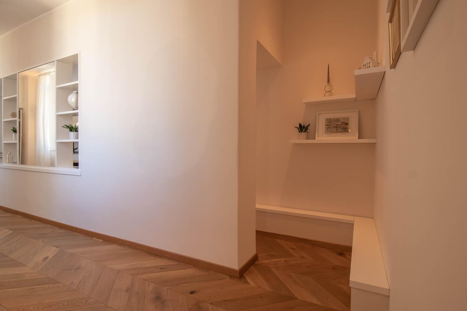 Dei Re Di Apartment